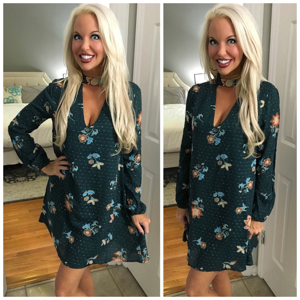 LAST 1! Floral/Polka Dot Beautiful Green Choker Dress! - Picture 6 of 7